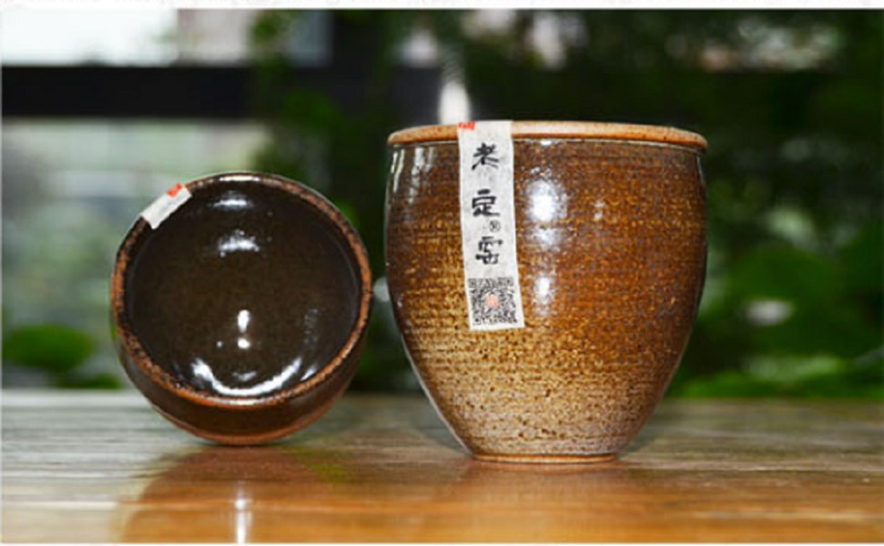 大宋定窯設(shè)計(jì)的精美粗瓷小甕杯，手工感十足